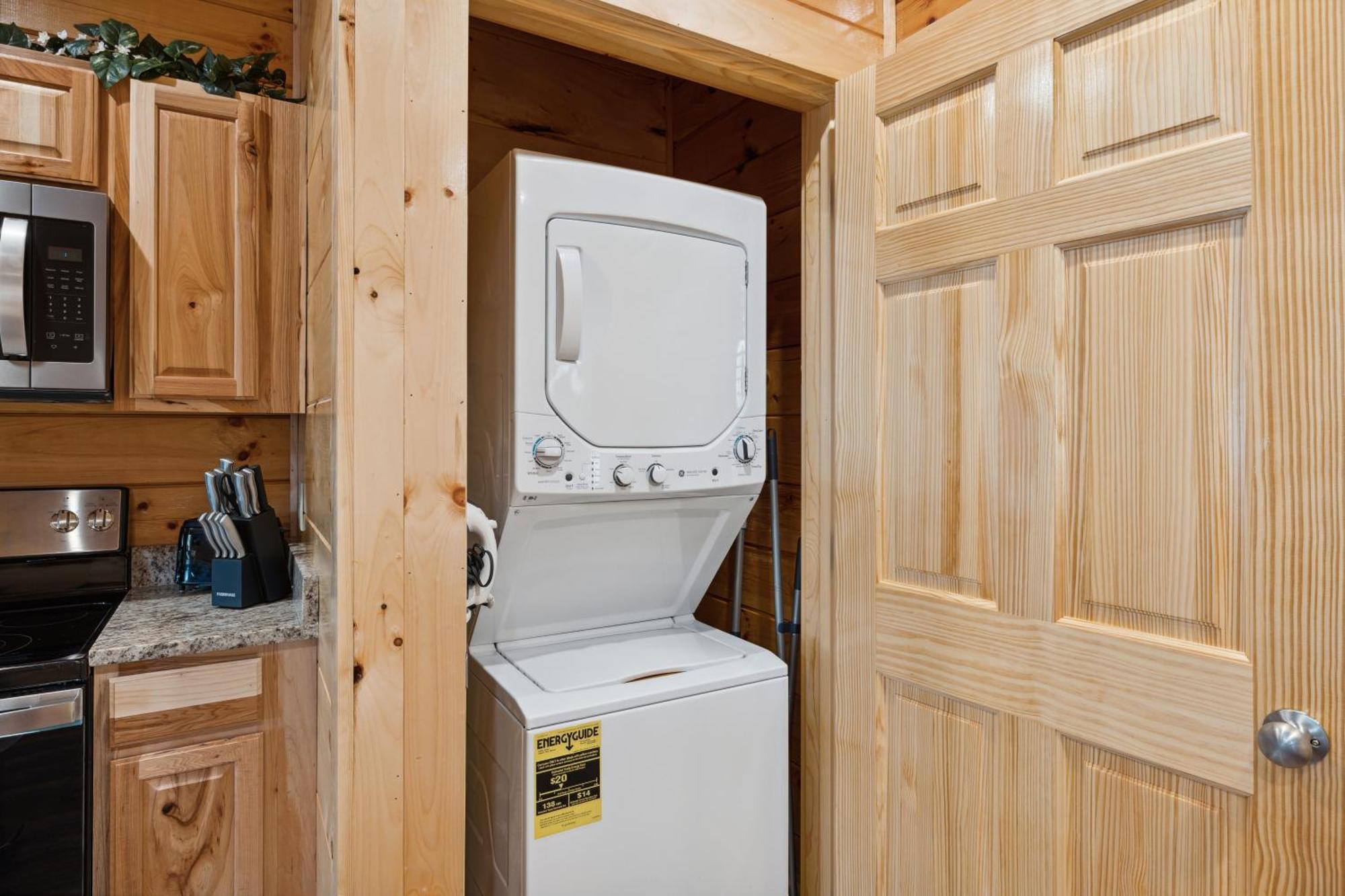 The 3 Bears Is A Newly Built 3 Bedroom Cabin Only 3 Minutes From The Parkway! Pigeon Forge Eksteriør billede