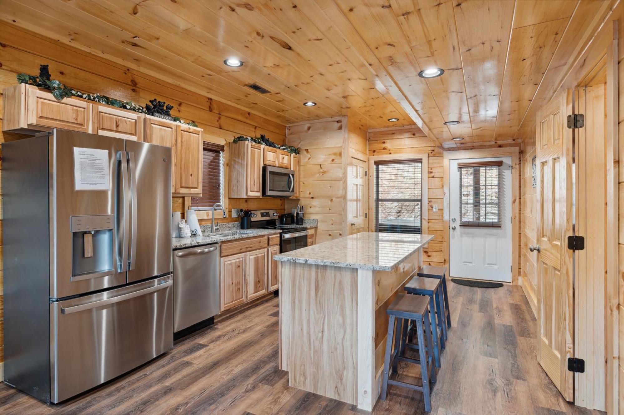 The 3 Bears Is A Newly Built 3 Bedroom Cabin Only 3 Minutes From The Parkway! Pigeon Forge Eksteriør billede
