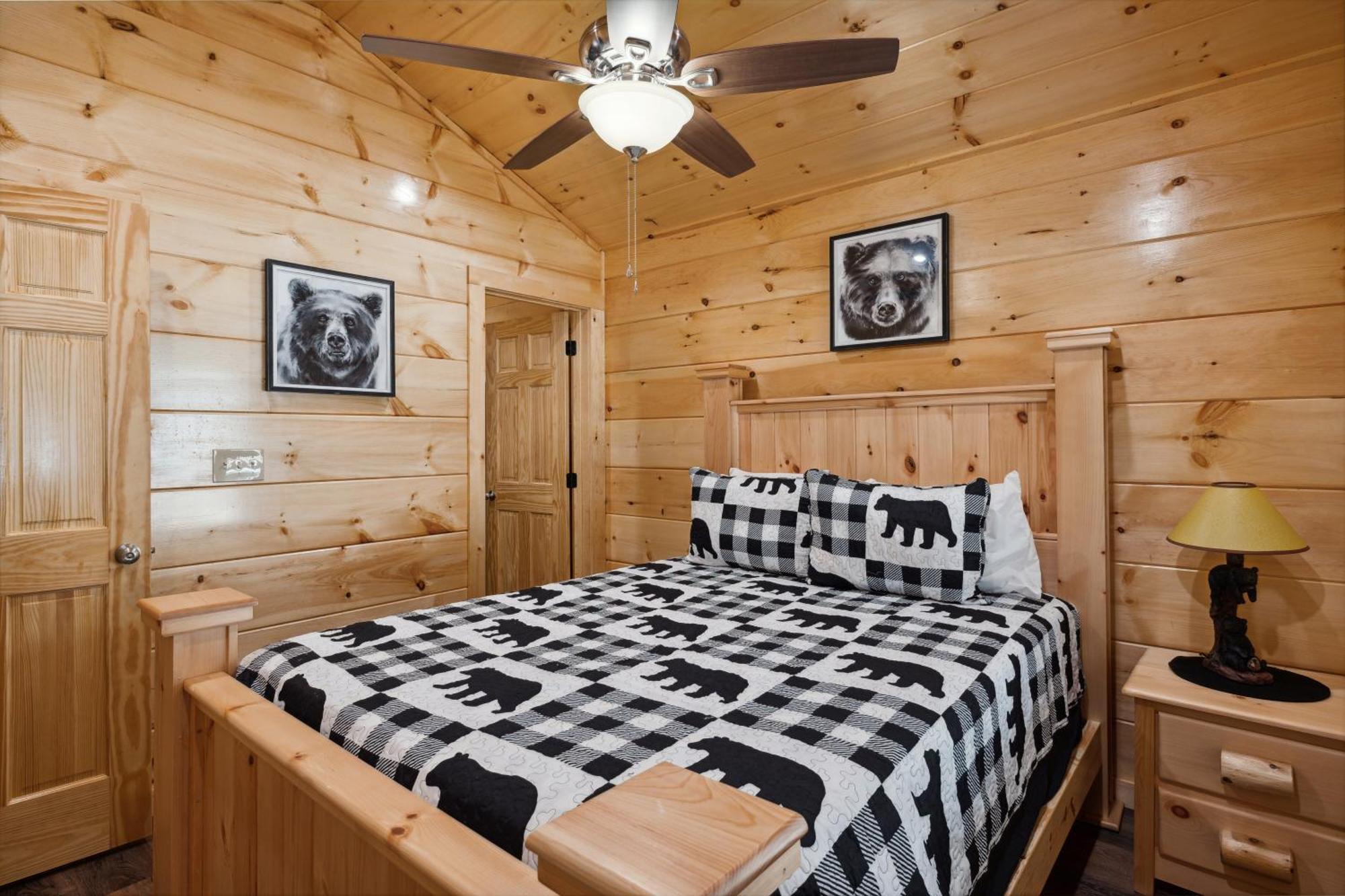 The 3 Bears Is A Newly Built 3 Bedroom Cabin Only 3 Minutes From The Parkway! Pigeon Forge Eksteriør billede